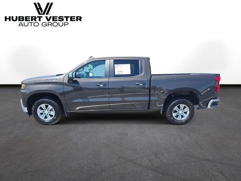 Used 2021 Chevrolet Silverado 1500 LT RWD image 1