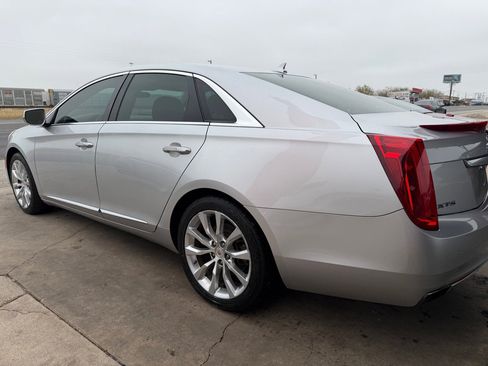 Used 2014 Cadillac XTS Luxury image 12