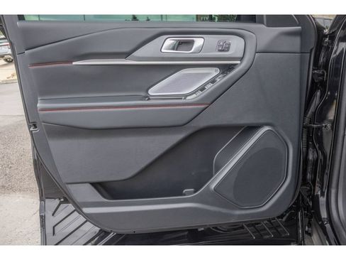 Used 2025 Ford Explorer ST w/ Sun And Sound Package AWD/4WD image 20
