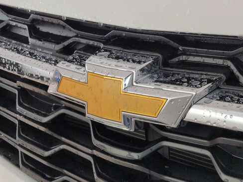 Certified 2024 Chevrolet Trax LT FWD image 29