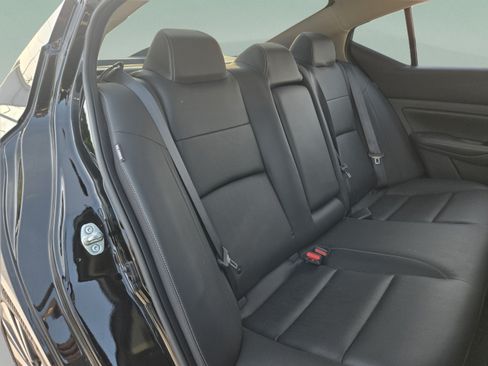 Used 2020 Nissan Altima 2.5 SL FWD image 28