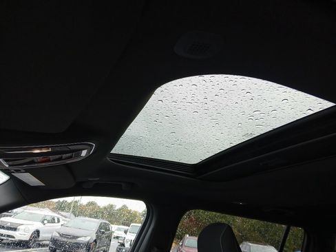 New 2025 Jeep Grand Cherokee L Laredo w/ Luxury Tech Group I image 48