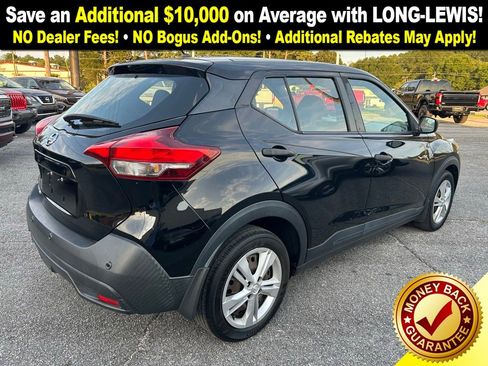 Used 2020 Nissan Kicks S image 5