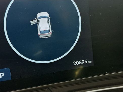 Used 2024 Hyundai Kona SEL image 18