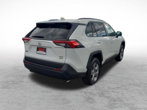 Certified 2025 Toyota RAV4 XLE AWD/4WD image 7