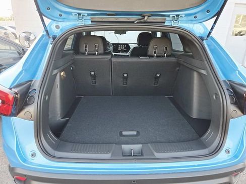 New 2026 Chevrolet Trax RS w/ Driver Confidence Package FWD image 10