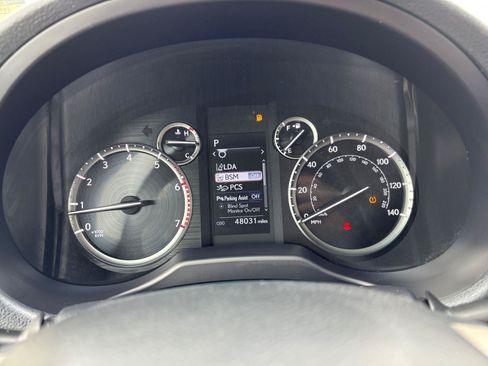 Used 2021 Lexus GX 460 Premium w/ Premium Package AWD/4WD image 17
