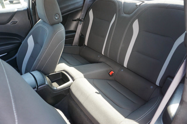 Used 2023 Chevrolet Camaro LT RWD image 15