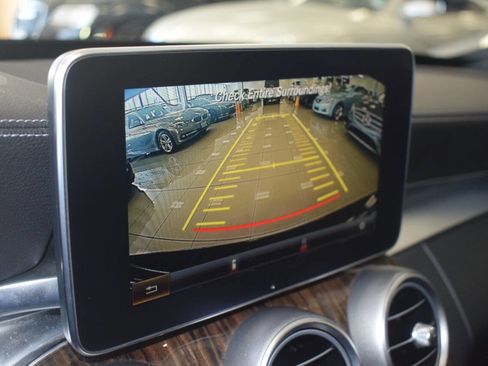 Used 2015 Mercedes-Benz C 300 C 300 4dr Sedan image 25