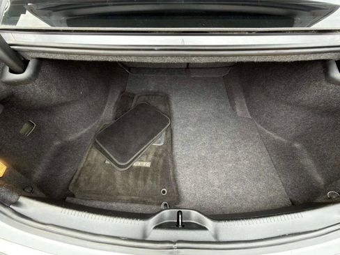 Used 2016 Chrysler 300 C image 13