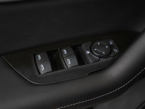 Used 2023 Chevrolet Blazer LT w/ Driver Confidence Package image 22