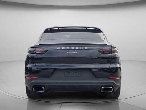 Used 2022 Porsche Cayenne Coupe w/ Premium Package AWD/4WD image 6