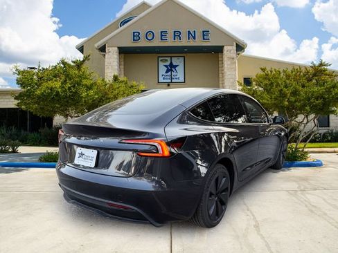 Used 2024 Tesla Model 3 Standard Range RWD image 5