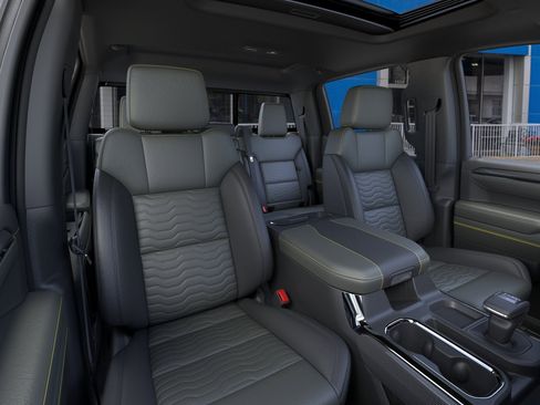 New 2026 Chevrolet Silverado 1500 ZR2 AWD/4WD image 16
