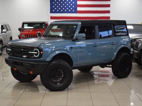 Used 2023 Ford Bronco Outer Banks image 6