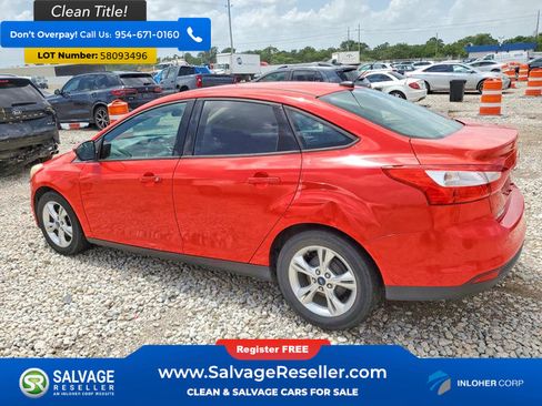 Used 2013 Ford Focus SE FWD image 3