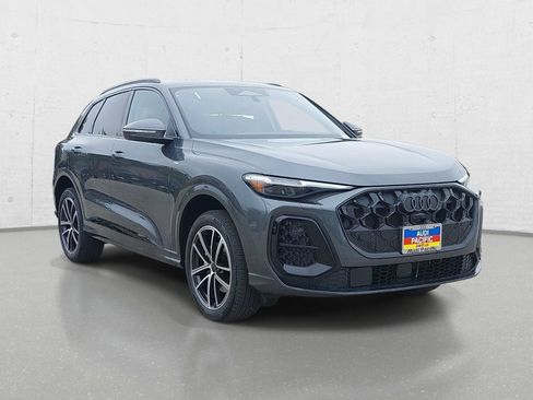 New 2026 Audi Q5 Premium Plus AWD/4WD image 3