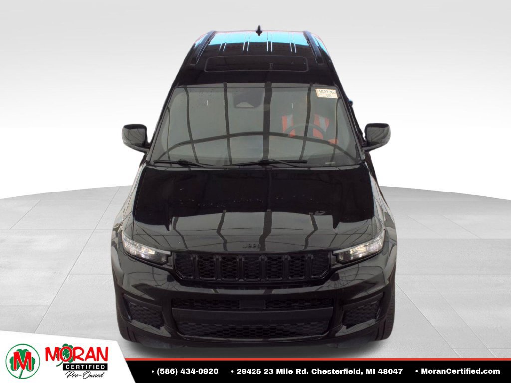 Used 2023 Jeep Grand Cherokee L Laredo AWD/4WD image 2