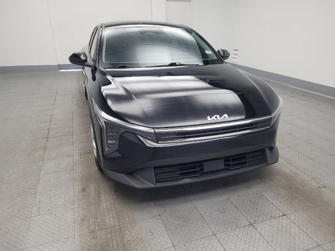 Used 2025 Kia K4 FWD image 14