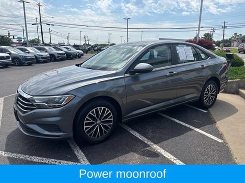 Used 2019 Volkswagen Jetta SE FWD image 7