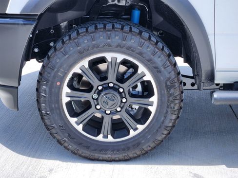 New 2026 RAM 2500 Tradesman AWD/4WD image 11