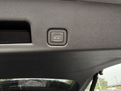 New 2026 Chevrolet Traverse LT w/ Driver Confidence Package image 6