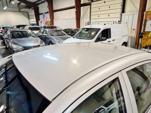 Used 2010 Toyota Corolla LE image 10