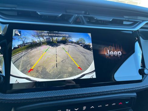 New 2026 Jeep Cherokee Limited AWD/4WD image 22