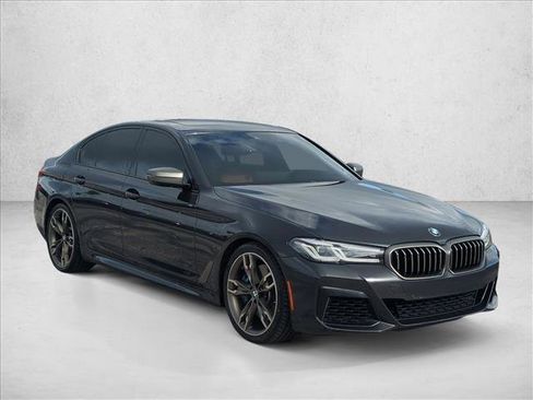 Used 2021 BMW M550i xDrive AWD/4WD image 3