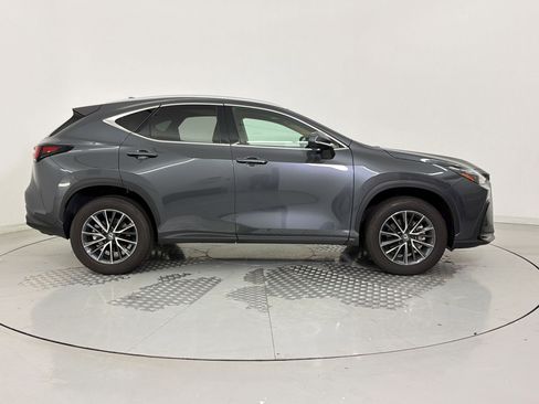 Used 2025 Lexus NX 250 FWD w/ Accessory Package (Z2) image 8