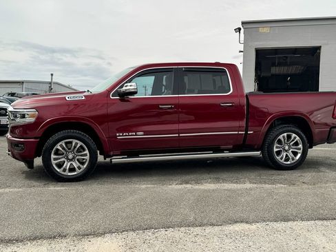 Used 2022 RAM 1500 Limited w/ Body Color Bumper Group AWD/4WD image 6