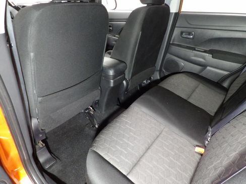 Used 2020 Mitsubishi Outlander Sport AWD image 12