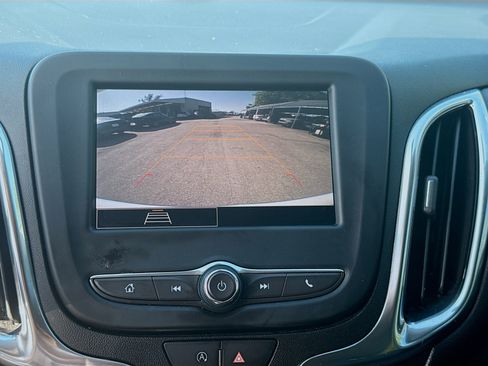 Used 2023 Chevrolet Equinox LT FWD image 13