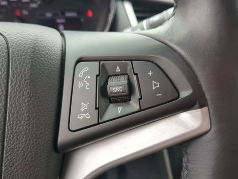 Used 2019 Chevrolet Trax LT w/ LT Convenience Package image 16