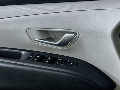 Used 2025 Hyundai Tucson SEL FWD image 15