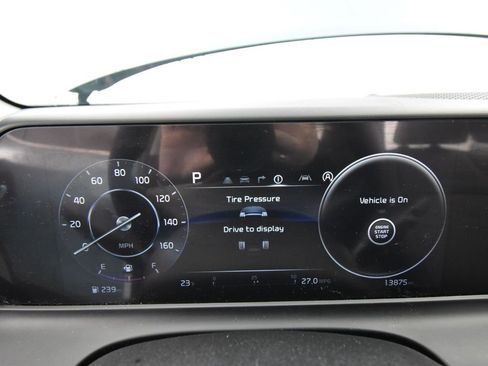 Used 2024 Kia Seltos EX image 14