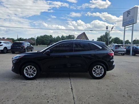 Used 2020 Ford Escape SE AWD/4WD image 4