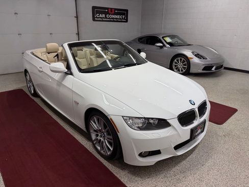 Used 2010 BMW 328i Convertible RWD image 7