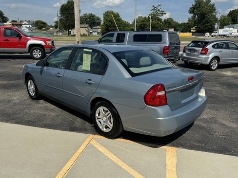 Used 2007 Chevrolet Malibu LS w/ Enhanced Safety Package FWD image 9