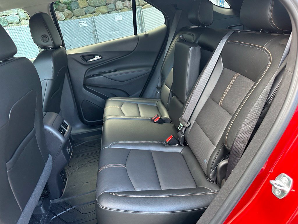 Certified 2024 Chevrolet Equinox Premier w/ LPO, Floor Liner Package AWD/4WD image 21