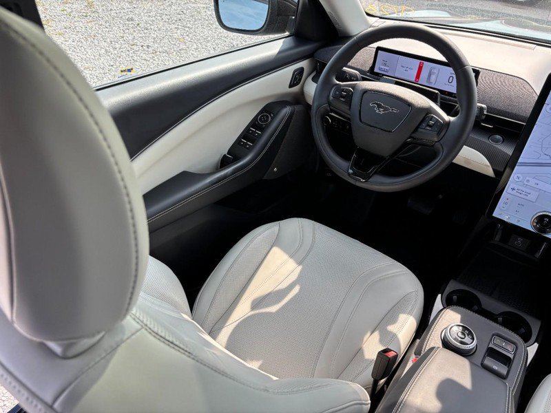 Used 2023 Ford Mustang Mach-E Premium RWD image 14