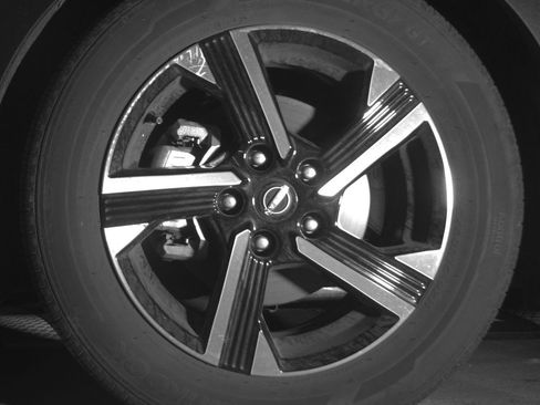 Used 2025 Nissan Sentra SV FWD image 15