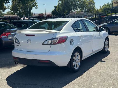 Used 2010 MAZDA MAZDA3 i Touring image 4