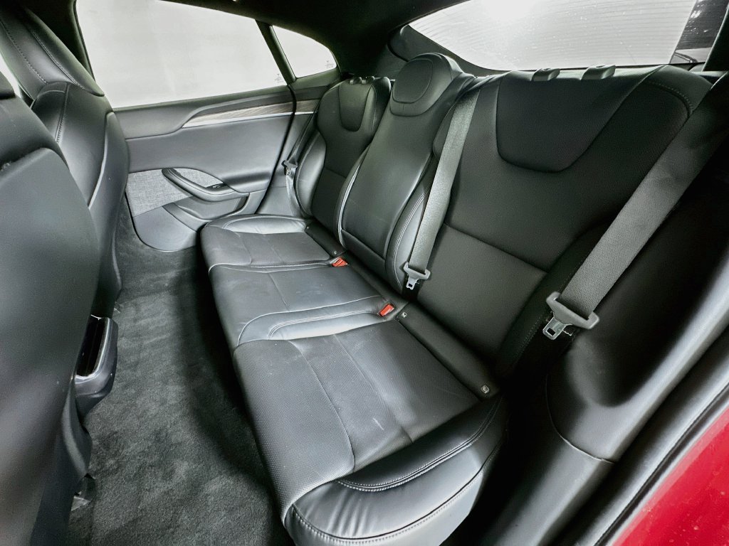 Used 2022 Tesla Model S AWD/4WD image 23