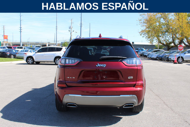 Used 2019 Jeep Cherokee Overland w/ Technology Group AWD/4WD image 4