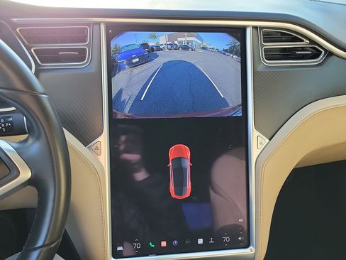 Used 2017 Tesla Model S 75D image 11