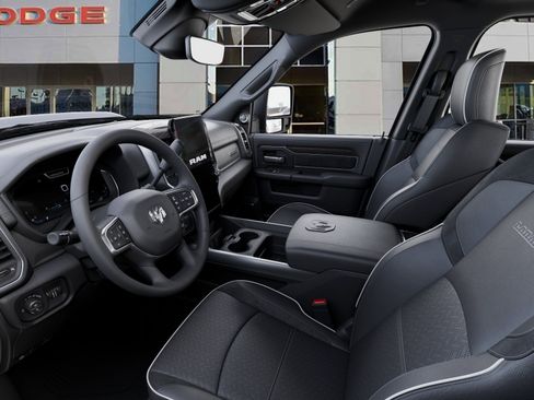 New 2026 RAM 2500 Laramie AWD/4WD image 22