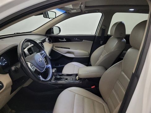 Used 2020 Kia Sorento EX AWD/4WD image 17