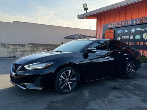 Used 2021 Nissan Maxima 3.5 SV FWD image 10