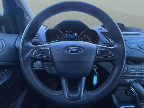 Used 2018 Ford Escape S image 26